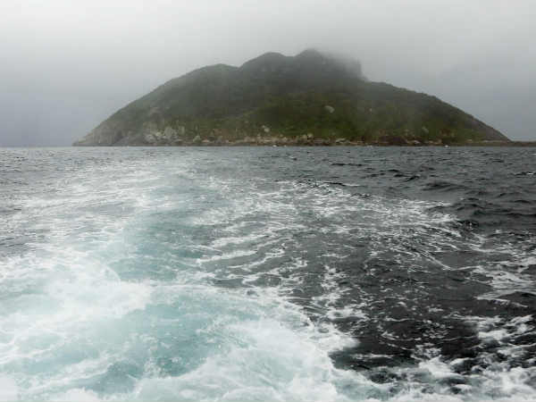 സ്ത്രീ പ്രവേശനമില്ലാത്ത ദ്വീപ്