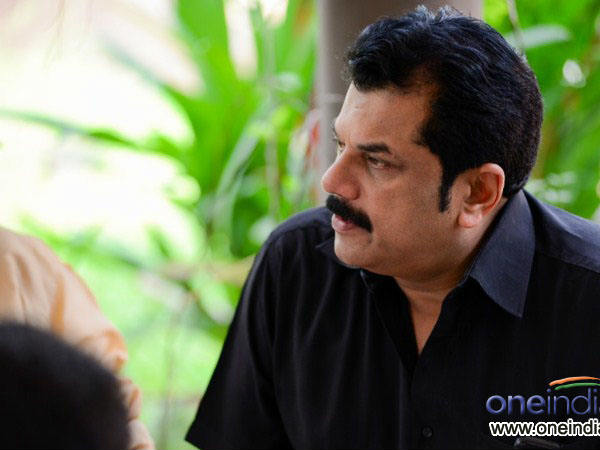 സുരക്ഷ കൂട്ടി