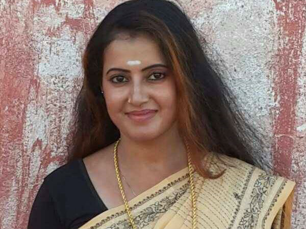 കുടുംബത്തിന് പോലും അധിക്ഷേപം