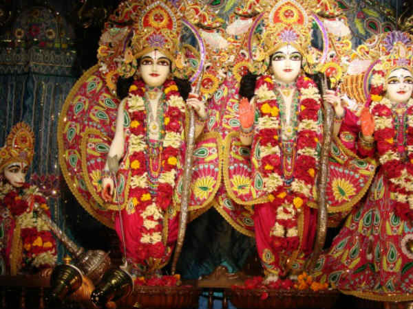 നാലിടത്തായി നാലമ്പല ദർശനം