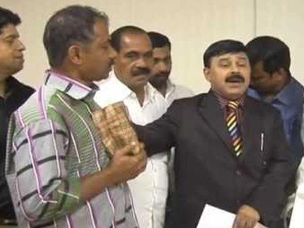 സംഭവം ഇങ്ങനെ