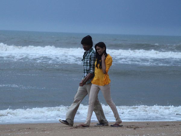 പിണങ്ങിപ്പോയ ഭാര്യയെ തിരികെ വിളിക്കാന് പിണങ്ങിപ്പോയ ഭാര്യയെ തിരികെ വിളിക്കാന്