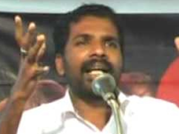 അടികൊടുക്കേണ്ടത് ശോഭയ്‌ക്കെന്ന്