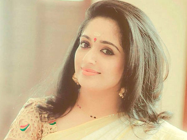 വിട്ടുപറയാതെ കാവ്യ