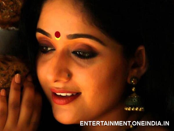 പത്രത്തിൽ കണ്ട പരിചയമല്ല