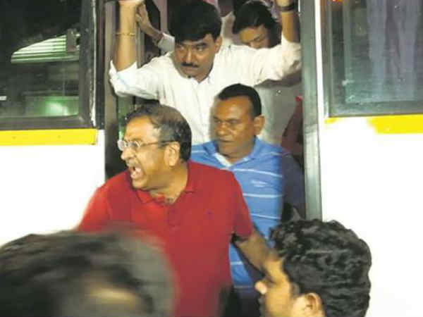 ഗുജറാത്തിനെകാൾ നല്ലത് കർണാടകയിൽ