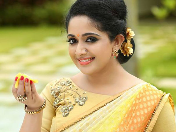 മൊബൈല്‍ ഫോണ്‍ കസ്റ്റഡിയിലെടുത്തു