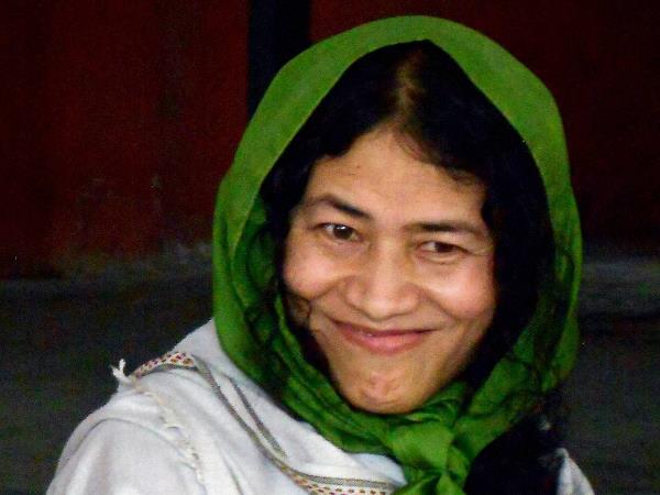 കൊഡൈക്കനാലില് വിവാഹം രജിസ്റ്റര് ചെയ്തു കൊഡൈക്കനാലില് വിവാഹം രജിസ്റ്റര് ചെയ്തു