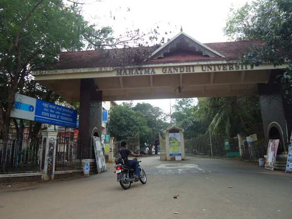 പത്രത്തിലൂടെയാണ് അറിഞ്ഞത്