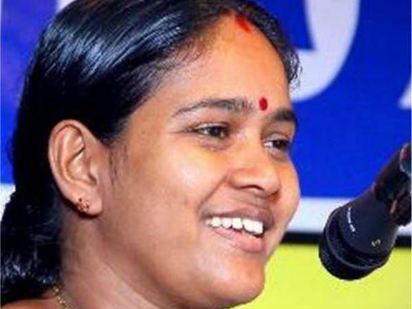 ഭരിക്കുന്നത് പിണറായി വിജയന്റെ വല്ല്യേട്ടനല്ല