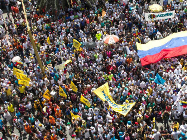 വെനസ്വേലയിൽ സംഘർഷം വെനസ്വേലയിൽ സംഘർഷം