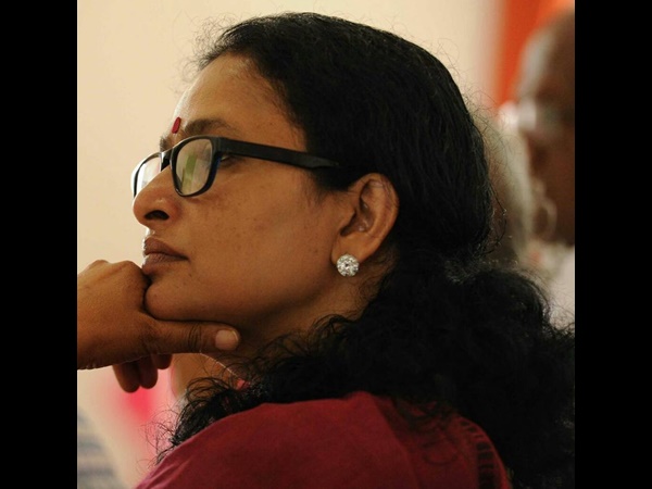 വനിത കമ്മീഷന്‍