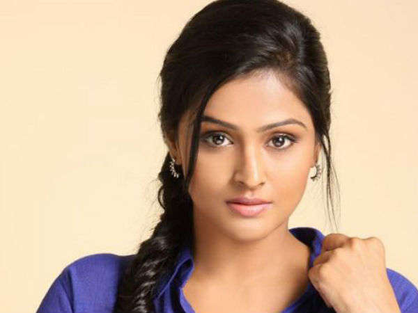 രമ്യയെ വിളിപ്പിച്ചു