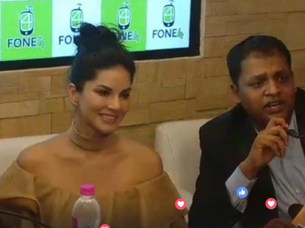 വിരസ നിമിഷങ്ങളെ തരണം ചെയ്തത് വിരസ നിമിഷങ്ങളെ തരണം ചെയ്തത്