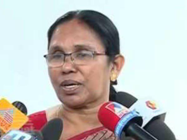 സ്പീകര്‍ക്ക് നേരെയും പ്രതിഷേധം