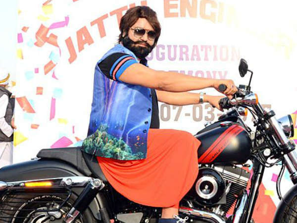 ആദ്യം കോണ്‍ഗ്രസ്സിനൊപ്പം