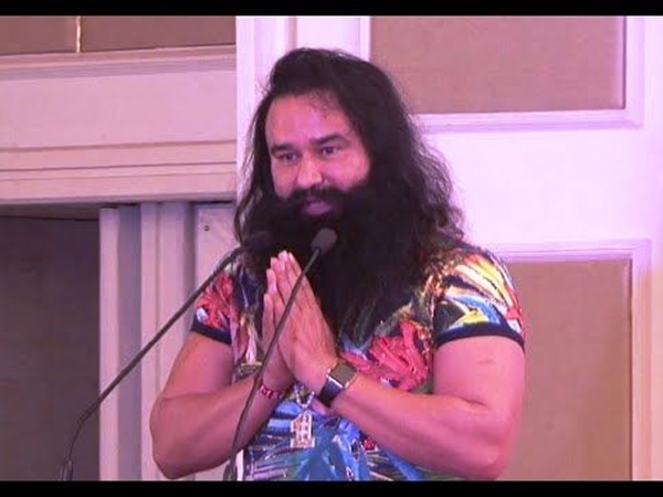 ഗുർമീതിന്റെ അടുപ്പക്കാർ