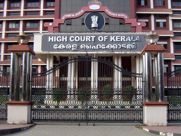 കേസെടുക്കാൻ എങ്ങിനെ ധൈര്യം വന്നു