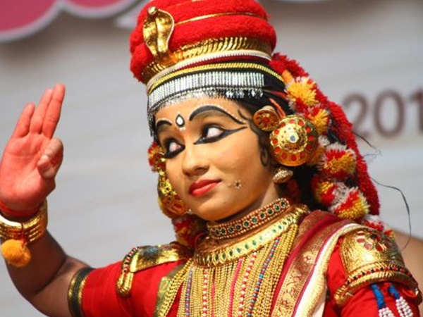 വൈവയുമായി വിധി കര്ത്താക്കള് വൈവയുമായി വിധി കര്ത്താക്കള്