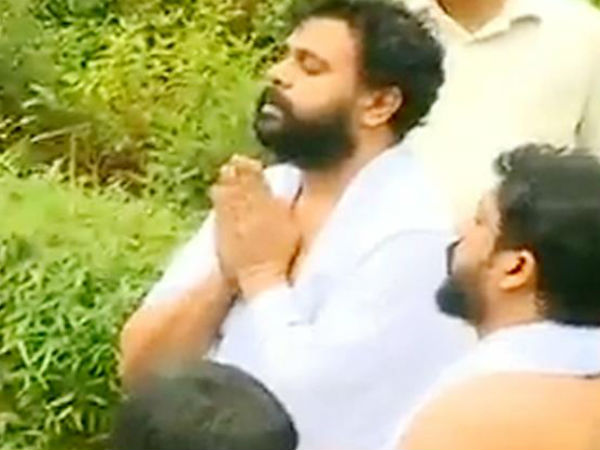  അടച്ചിട്ട മുറിയില്‍