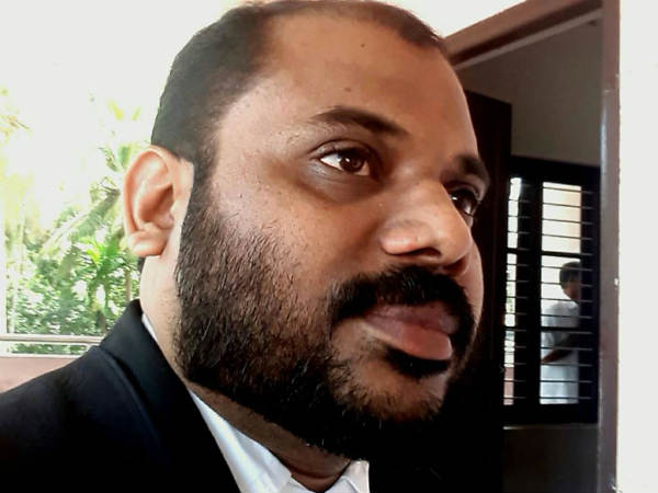 അഭിഭാഷകനായ കെസി നസീര്‍
