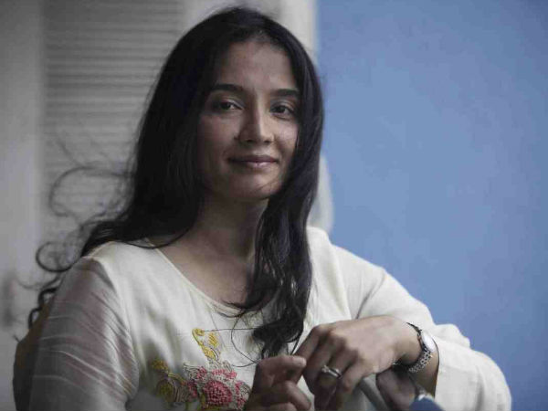 ആരാണ് സ്വാമി ശങ്കര്‍ ദേവ്