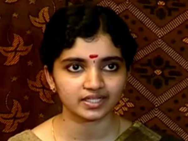 വീട്ടുകാര്‍ക്കൊപ്പം പോയി 