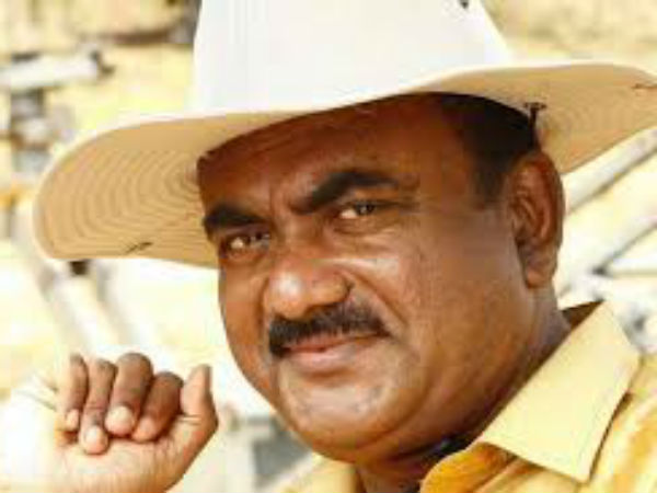 ആദ്യത്തെ രക്തസാക്ഷി 