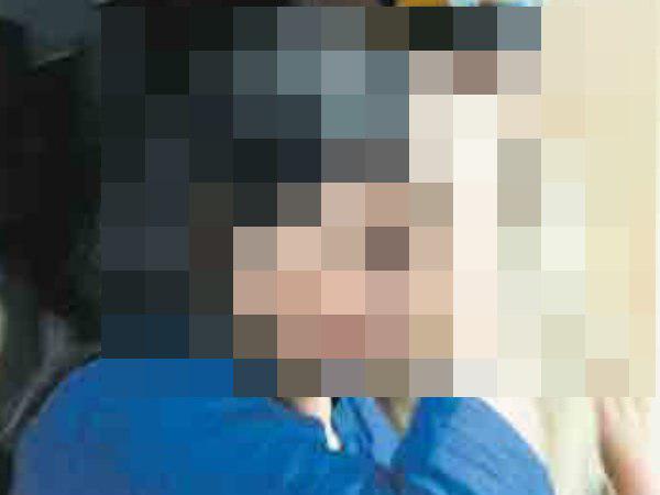 കോളേജ് വിദ്യാർത്ഥി...