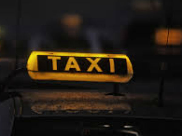 ആരാണ് ഈ സ്ത്രീകൾ?