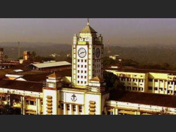 രക്ഷിതാക്കള്‍ പറയുന്നത്