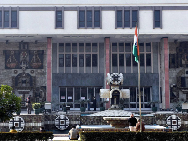  കീഴടങ്ങുന്നതാണ് നല്ലത് 