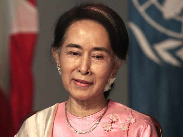  അടുത്ത ബന്ധം