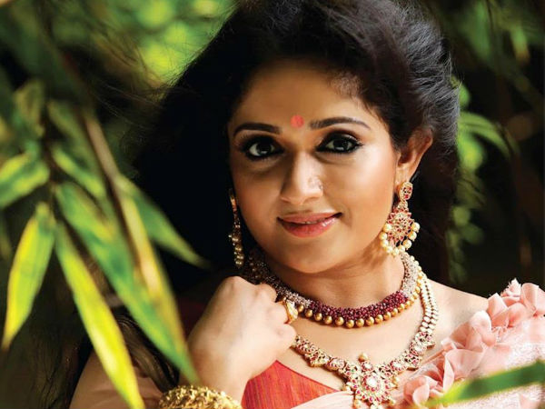 കാവ്യ എന്ത് പിഴച്ചു