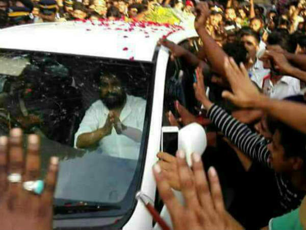 മിണ്ടരുതെന്ന് ഉപദേശം