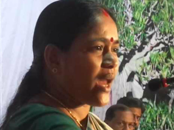 ജന്മനാട്ടില് എത്തുമ്പോള് ജന്മനാട്ടില് എത്തുമ്പോള്