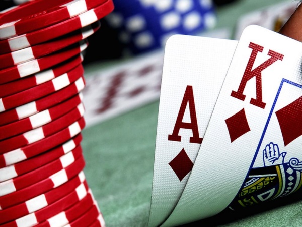 ബെൽ മുഴക്കും...