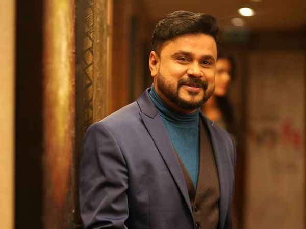 പരാതിക്കാരന്റെ വീടിന് നേരെ ആക്രമണം പരാതിക്കാരന്റെ വീടിന് നേരെ ആക്രമണം