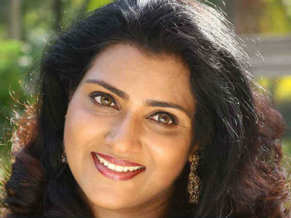 തന്റേടത്തോടെ കൈകാര്യം ചെയ്യണം