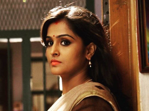 മാപ്പ് പറഞ്ഞ് തിരിച്ചെടുക്കണം