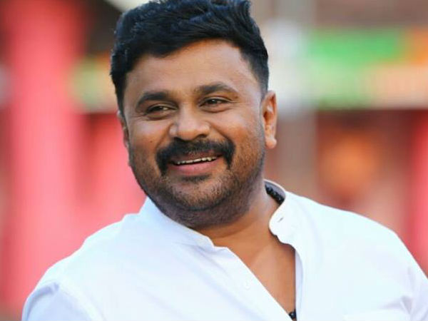 ആരാണ് പിന്നില്‍?