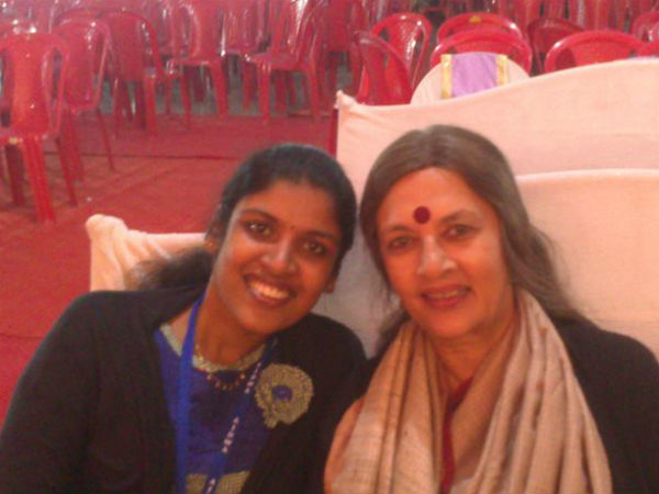 കാറ്റിനോട് വീശരുതെന്ന്...