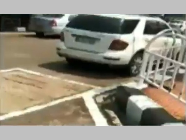 മന്ത്രിയെ റാഞ്ചി തണ്ടർഫോഴ്സ്