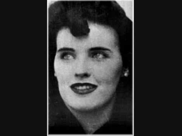 വേശ്യയെന്ന് വിളിച്ചു