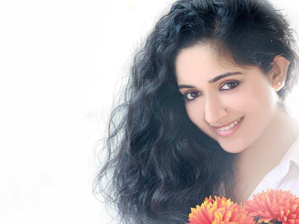 ആ കൂറുമാറ്റത്തിന് പിന്നില്‍...