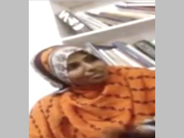 മതപരിവര്‍ത്തന കേന്ദ്രം