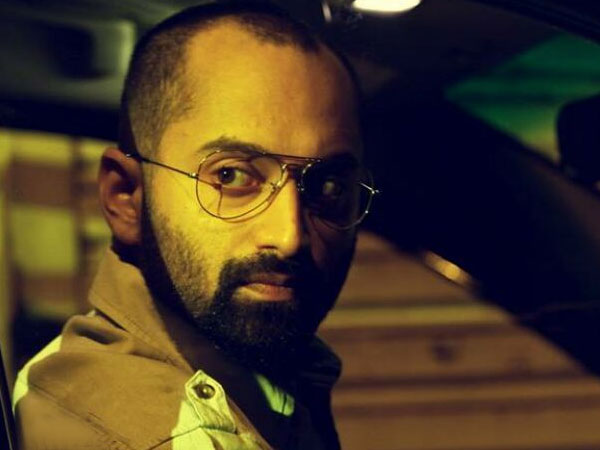 അയല്വാസികളെ ഏല്പിച്ചു അയല്വാസികളെ ഏല്പിച്ചു