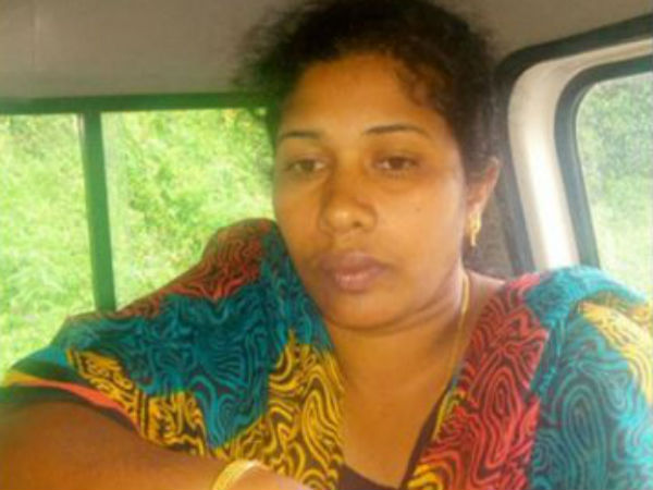 നാട്ടുകാരെ വിവരം അറിയിച്ചു