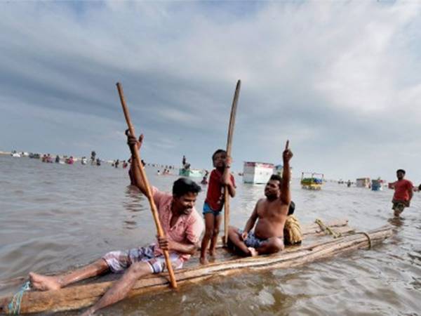 അപ്രത്യക്ഷമായ തടാകങ്ങള്‍