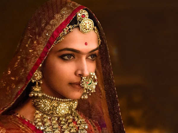  തീയേറ്ററുകൾ കത്തിക്കും